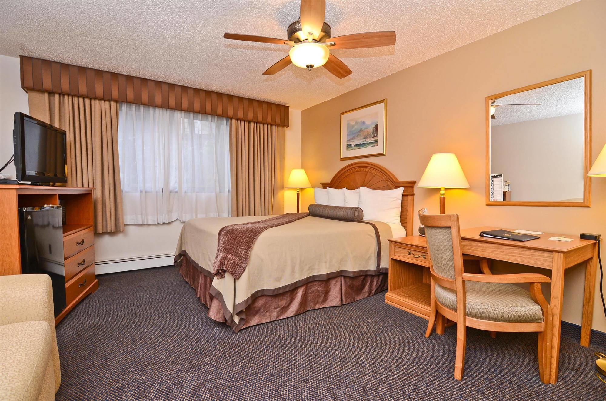 Best Western Kodiak Inn&Centro de Convenciones Habitación foto
