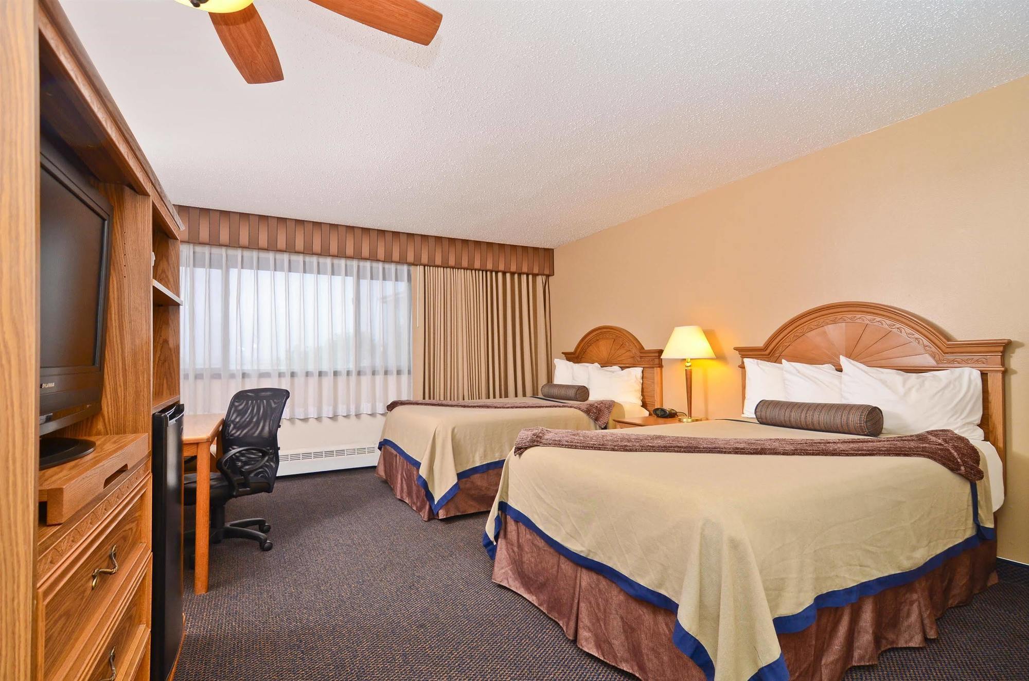 Best Western Kodiak Inn&Centro de Convenciones Habitación foto